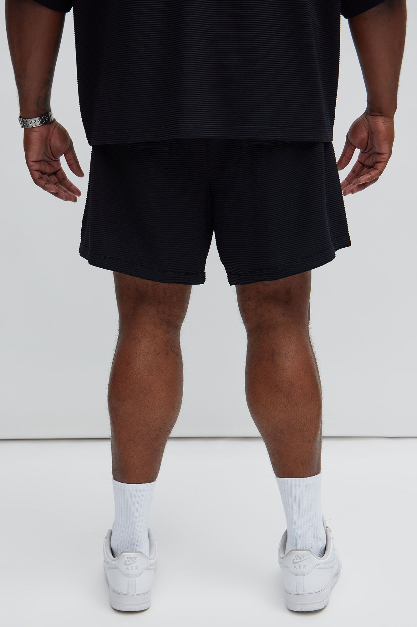 Zyler Textured Shorts - Black