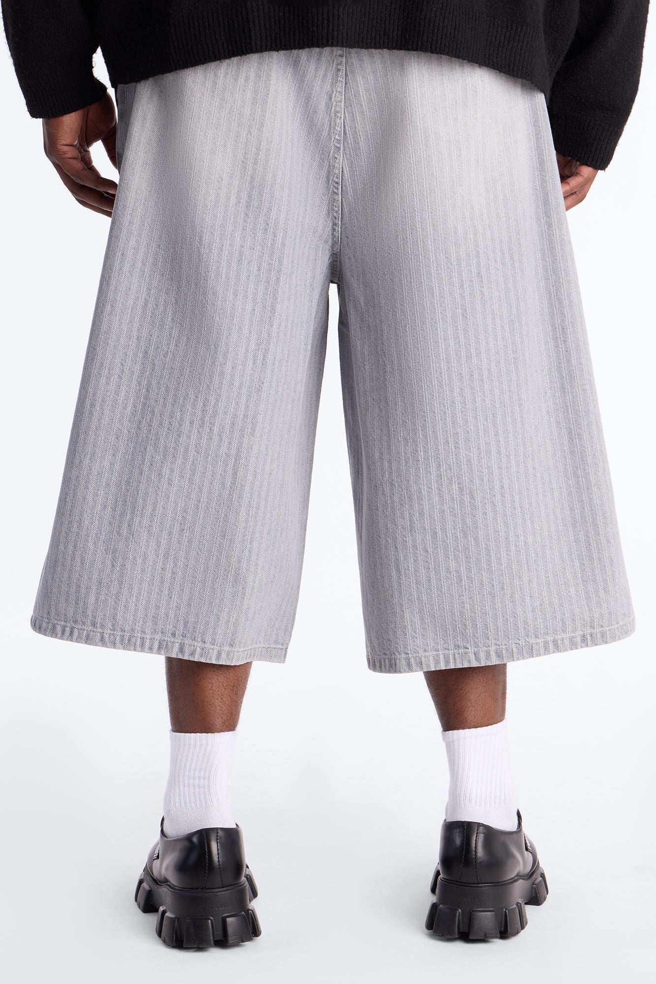 Super Baggy Subtle Stripe Denim Short - Grey