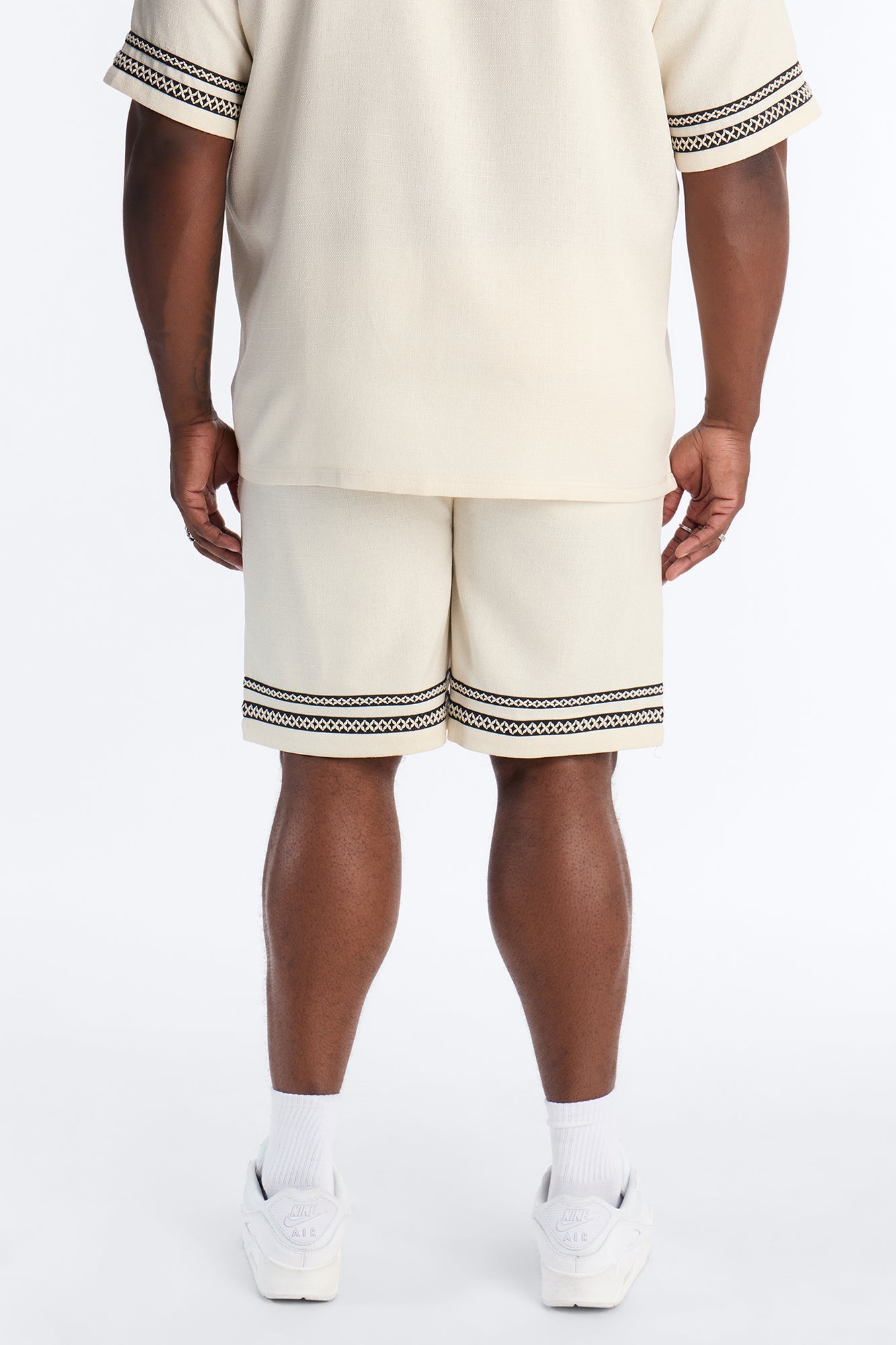 Zephyr Relaxed Shorts - Off White