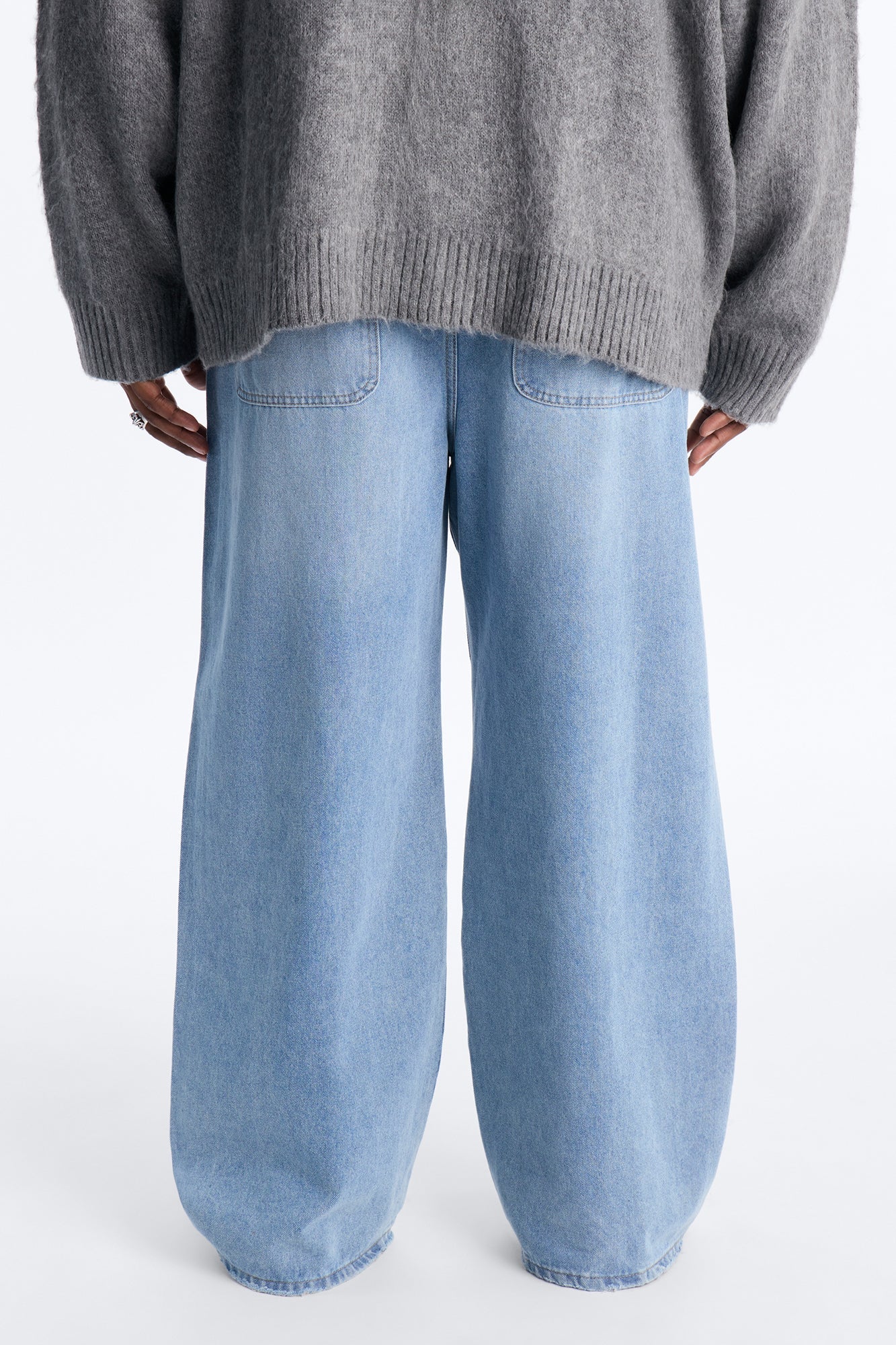 Clean Baggy 5 Pocket Jean - Light Blue Wash