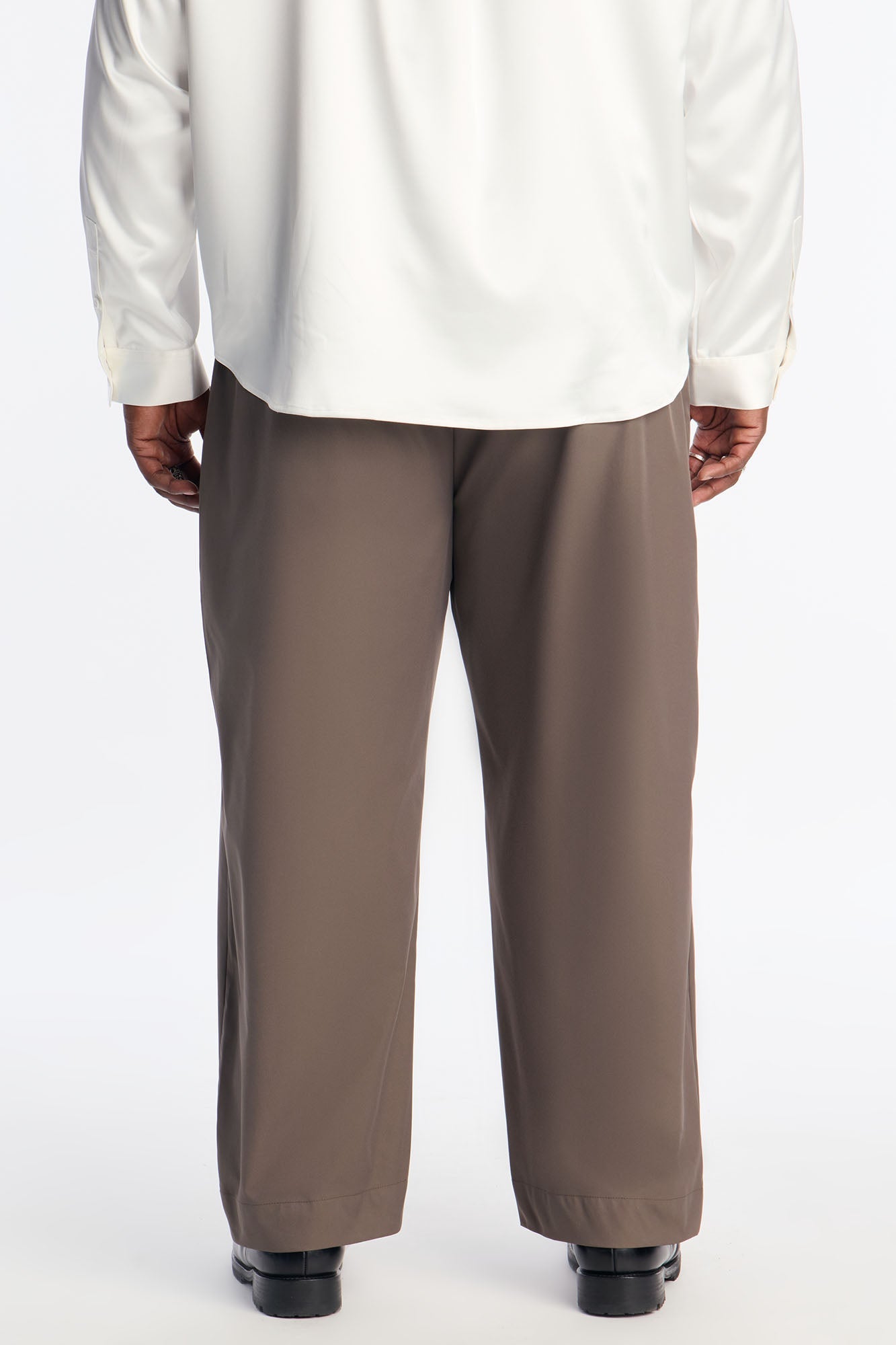 Relaxed Straight Heirloom Pleated Trouser - Grey