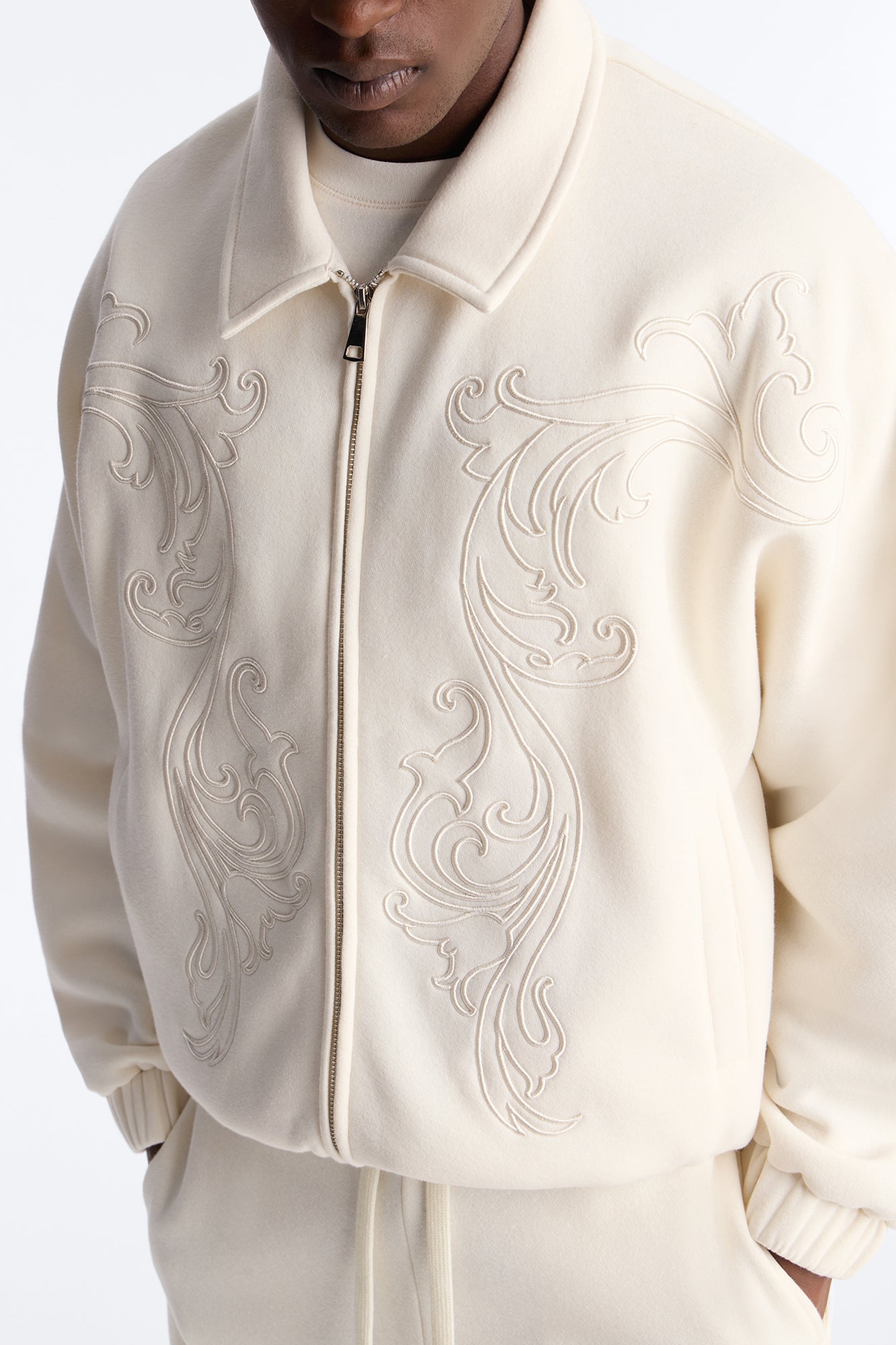 Embroidery Fleur Oversized Cropped Fleece Jacket - Cream