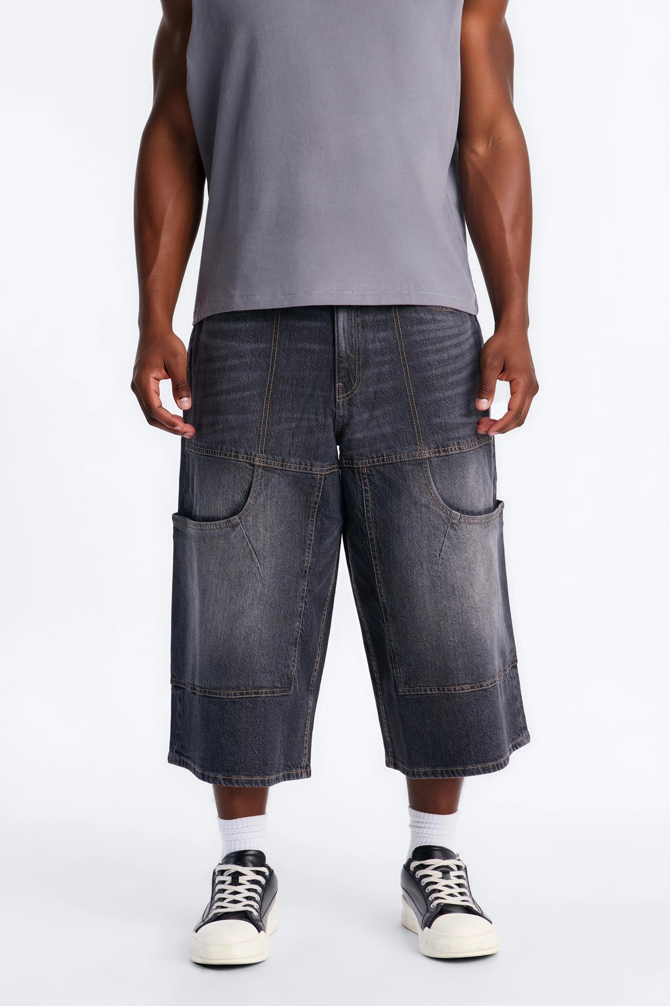 Super Baggy Amped Pocket Denim Short - Black Wash